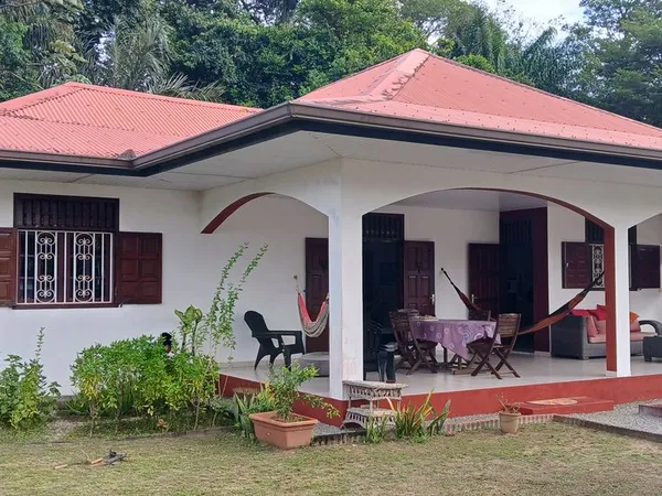 Maison Villa de Plein Pied à Attila Cabassou