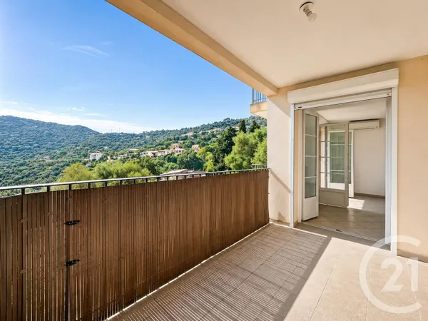 Appartement 4 pièces 81 m²