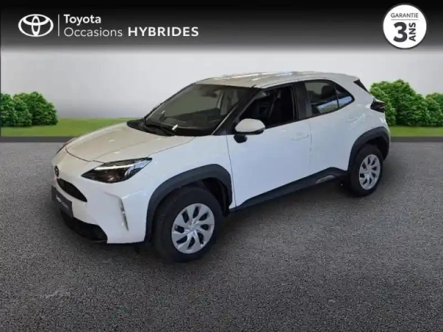 Toyota Yaris cross 116h dynamic mc24 — photo 1