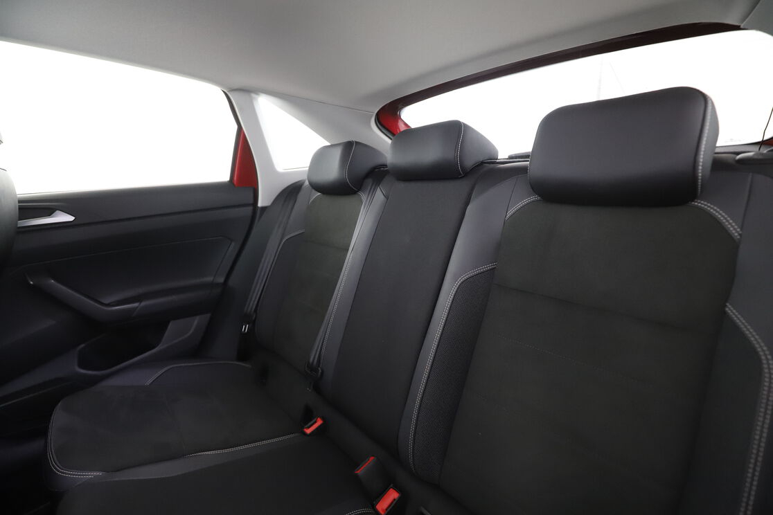Volkswagen Taigo 1.0 TSI Style DSG — photo 13