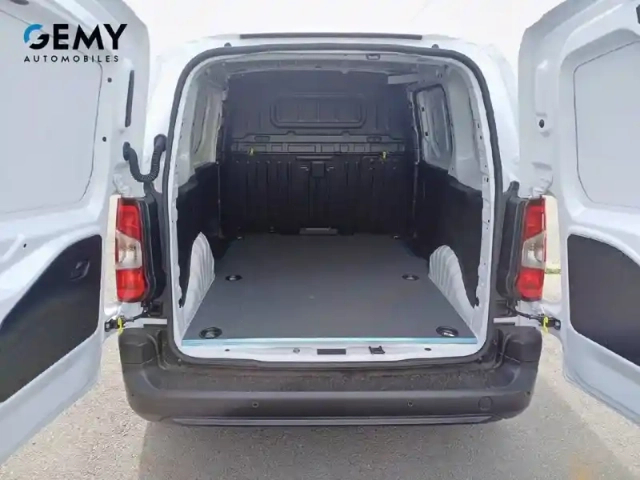 Citroën Berlingo van m diesel 100 ch manuelle — photo 27