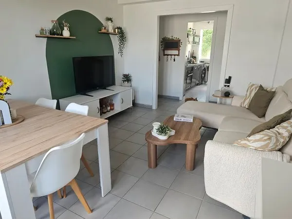 T3 57m² lumineux avec balcons, garage, cave et vue dégagée