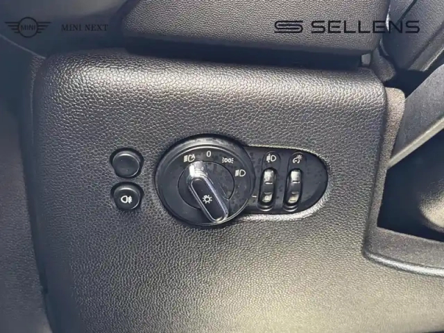 Mini Mini 5 portes cooper 136ch edition premium bva7 — photo 10