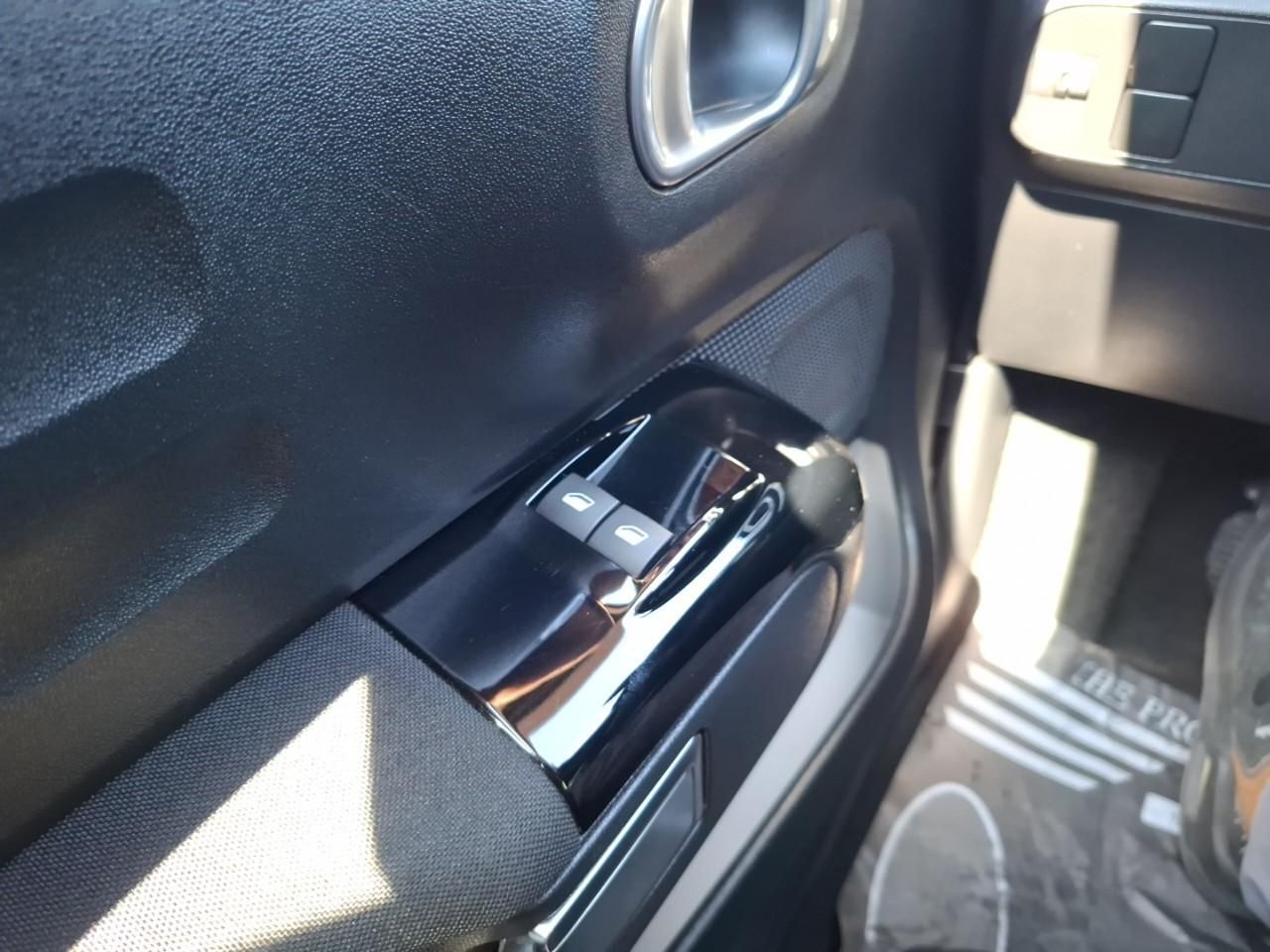 Citroën C3 1.2 puretech 83ch s&s shine — photo 19