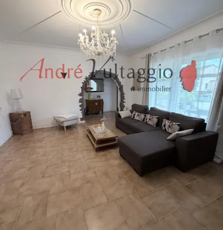 Maison 6 pièces 130 m²