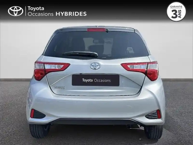 Toyota Yaris 110 vvt-i design y20 boite automatique connect 5p — photo 10