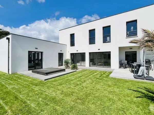 Maison 5 pièces 170 m²
