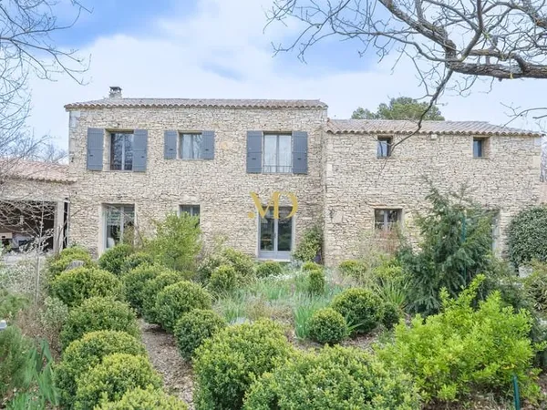 Mas en Pierre à Gordes