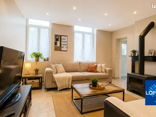 Maison 6 pièces 151 m²