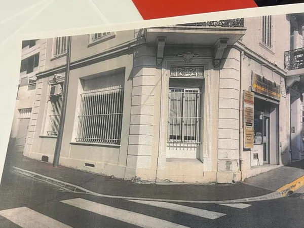 Local commercial 4 pièces 58 m²