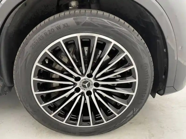 Mercedes Glc 300 e 9g-tronic 4matic — photo 13