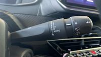 Peugeot 208 1.2 Turbo 100ch Allure — photo 24