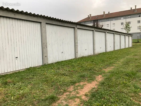 Garage à louer