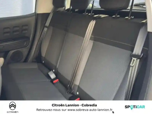 Citroën C5 Aircross hybrid 225ch feel e-eat8 — photo 9