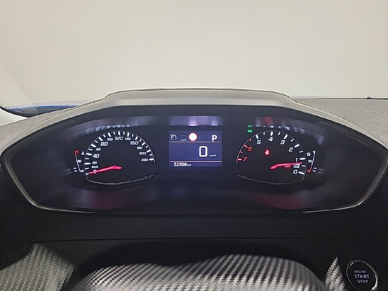 Peugeot 2008 puretech 130 s&s eat8 allure — photo 25