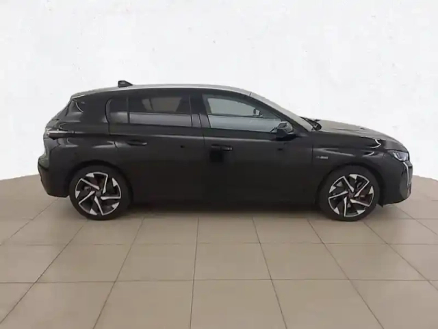 Peugeot 308 phev 180 e-eat8 — photo 4