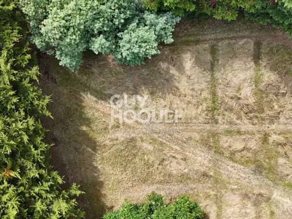 Terrain 935 m²