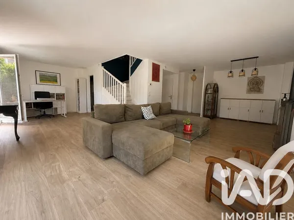 Maison 6 pièces 131 m²