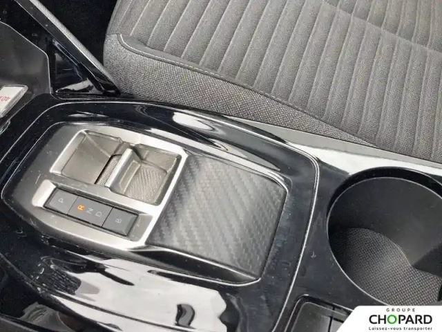 Peugeot 208 electrique 50 kwh 136ch — photo 18