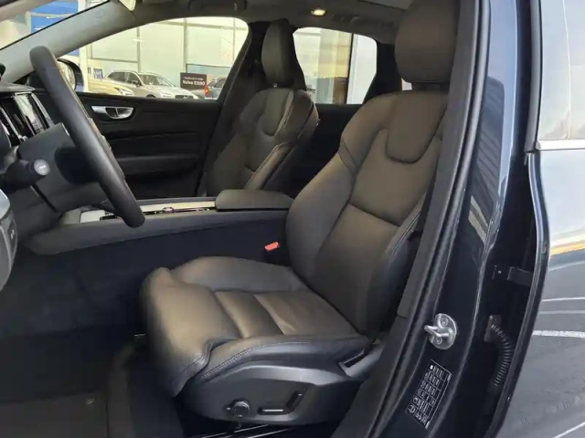 Volvo Xc60 t6 awd hybride rechargeable 253 ch+145 ch geartronic 8 — photo 17