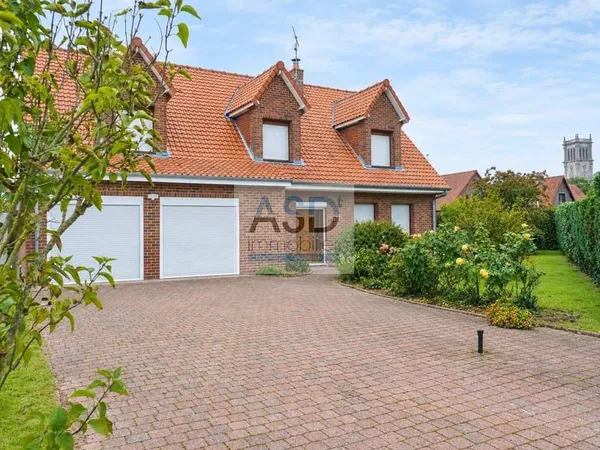 Maison 6 pièces 162 m²