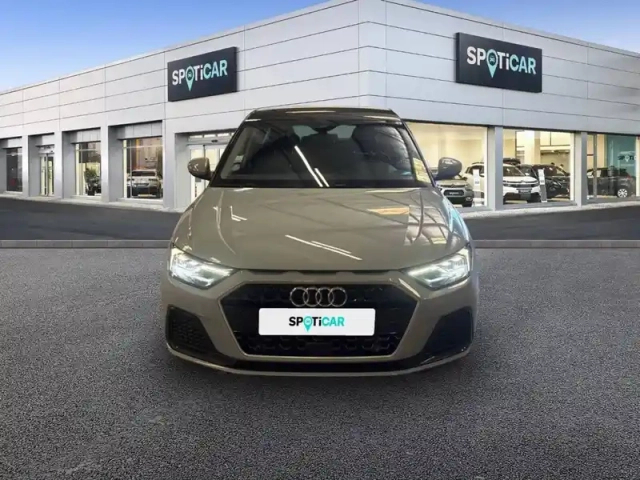 Audi A1 sportback 30 tfsi 110 ch bvm6 — photo 2