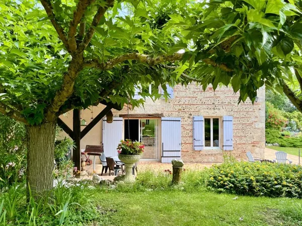 Vends maison en pierres