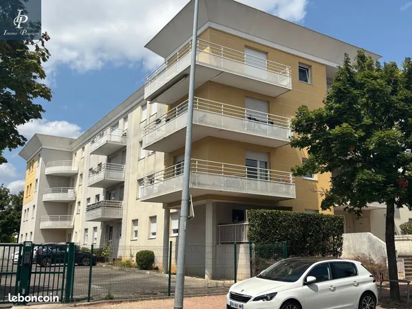 Parking/box 50 m² Dijon