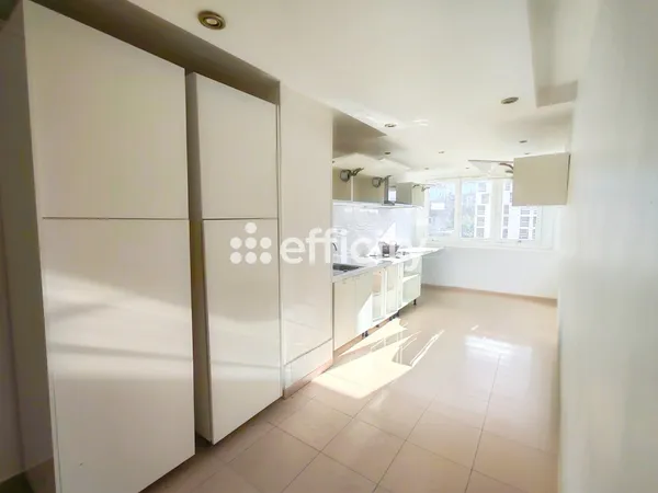 Appartement 4 pièces 76 m²