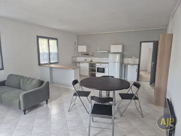 Maison 2 pièces 55 m²