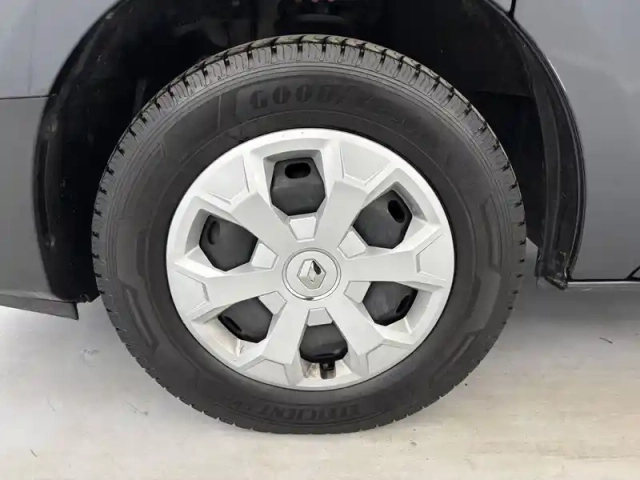 Renault Trafic l1 dci 150 energy s&amp;s — photo 28