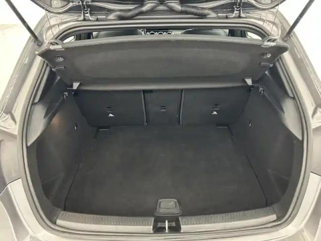 Mercedes Classe A 180 d 7g-dct style line 5p — photo 9