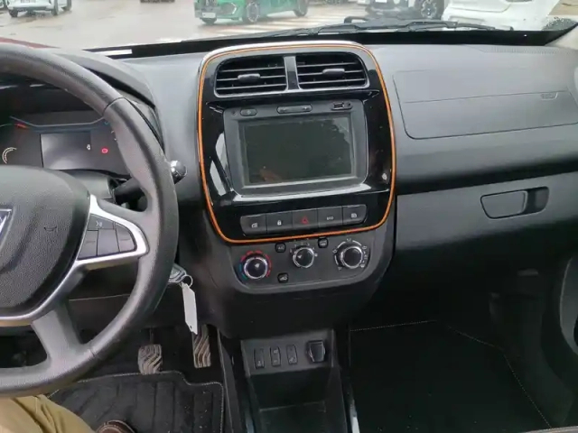 Dacia Spring achat intégral — photo 12