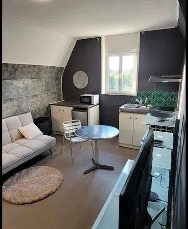 Locations studios et chambres