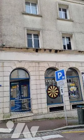 Local d'activités 61 m²