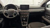 Dacia Sandero 1.0 TCe 90ch Expression CVT — photo 11