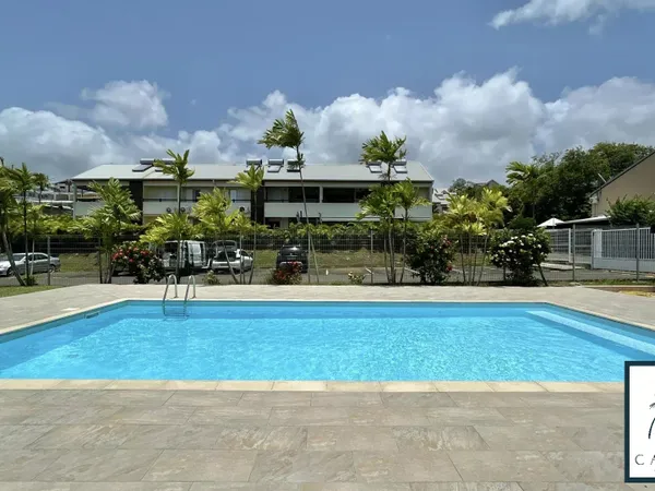 Appartement T2 lumineux avec piscine au Gosier
