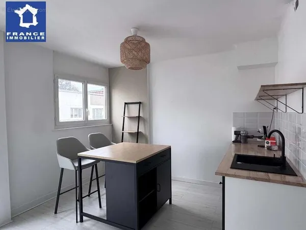 Appartement 4 pièces 160 m² à vendre à Calais (62100)