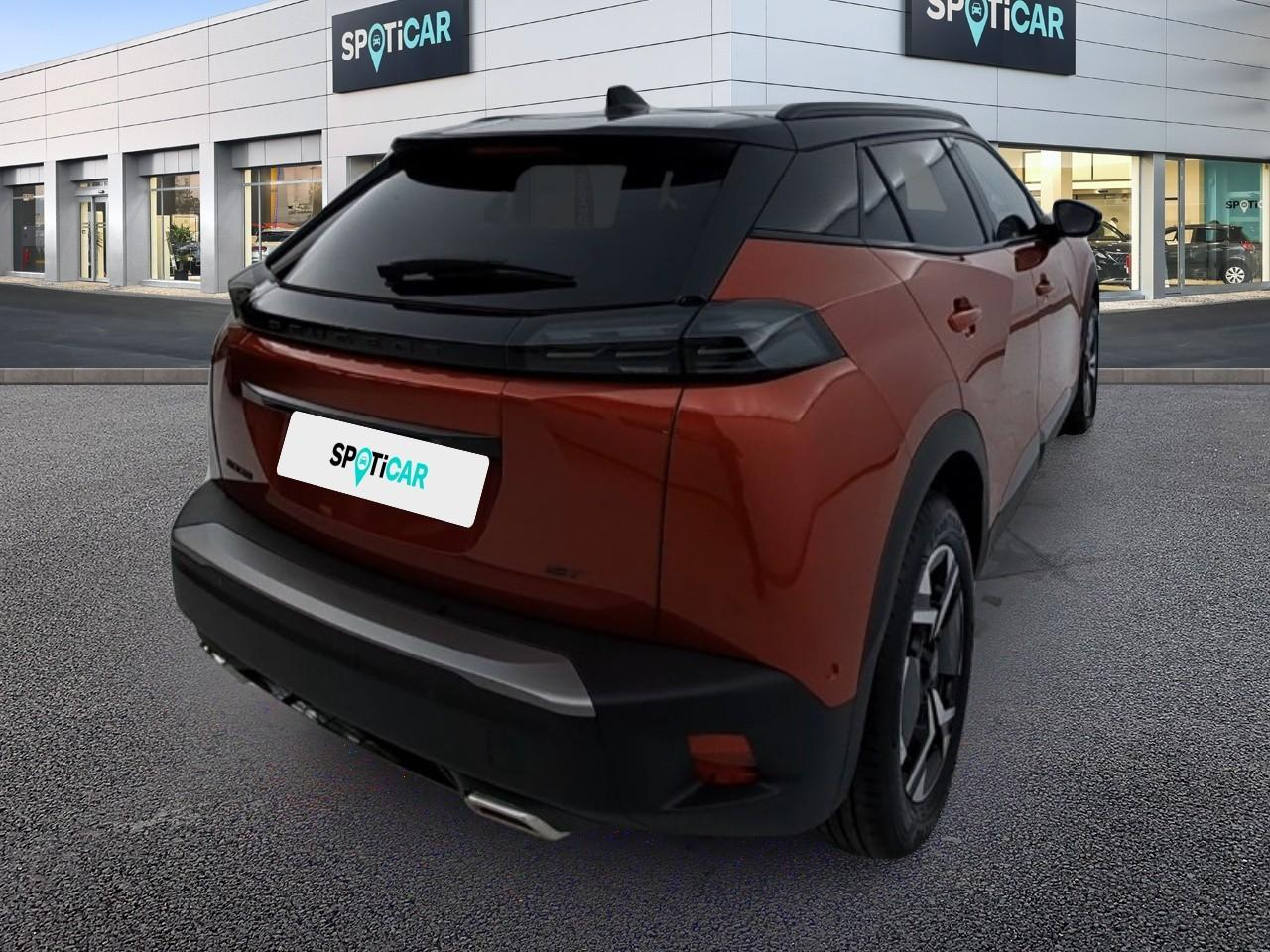 Peugeot 2008 puretech 130 s&s eat8 gt — photo 13