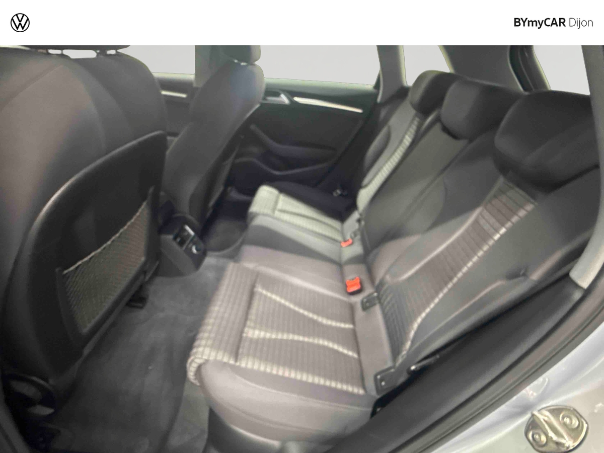 Audi A3 Sportback 35 TFSI CoD 150 S tronic 7 — photo 12