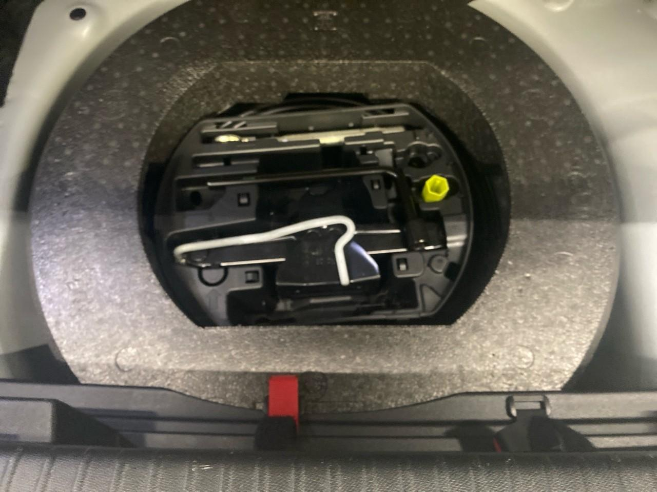 Ds Ds 3 crossback puretech 100 bvm6 performance line+ — photo 32