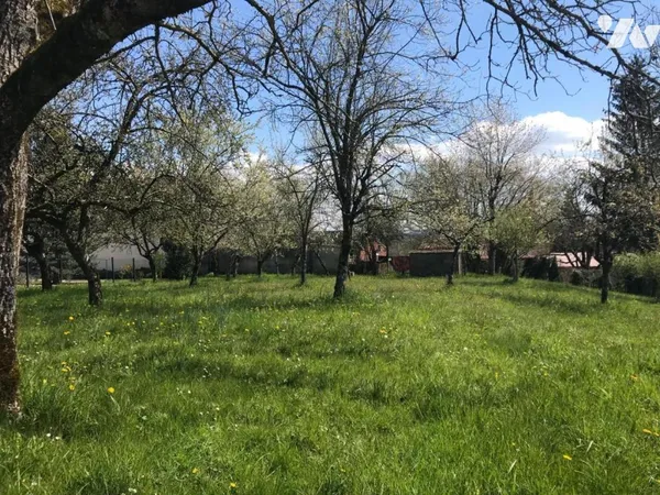 Terrain 1040 m²