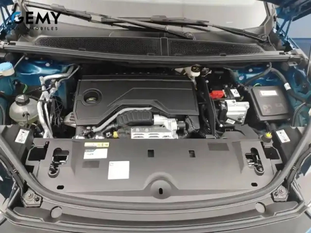 Peugeot 5008 hybrid 145 ch e-dcs6 — photo 12