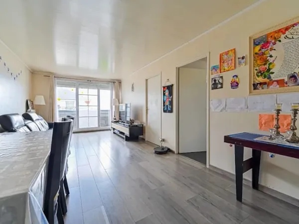 Appartement 4 pièces 77 m²
