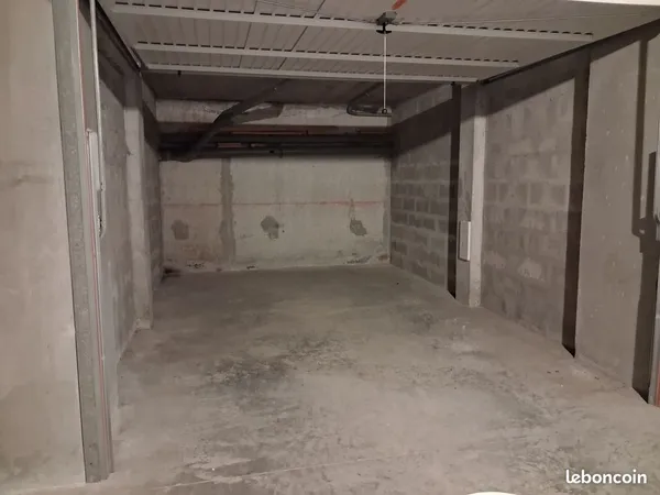 Garage à louer