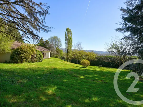 Maison 8 pièces 190 m²