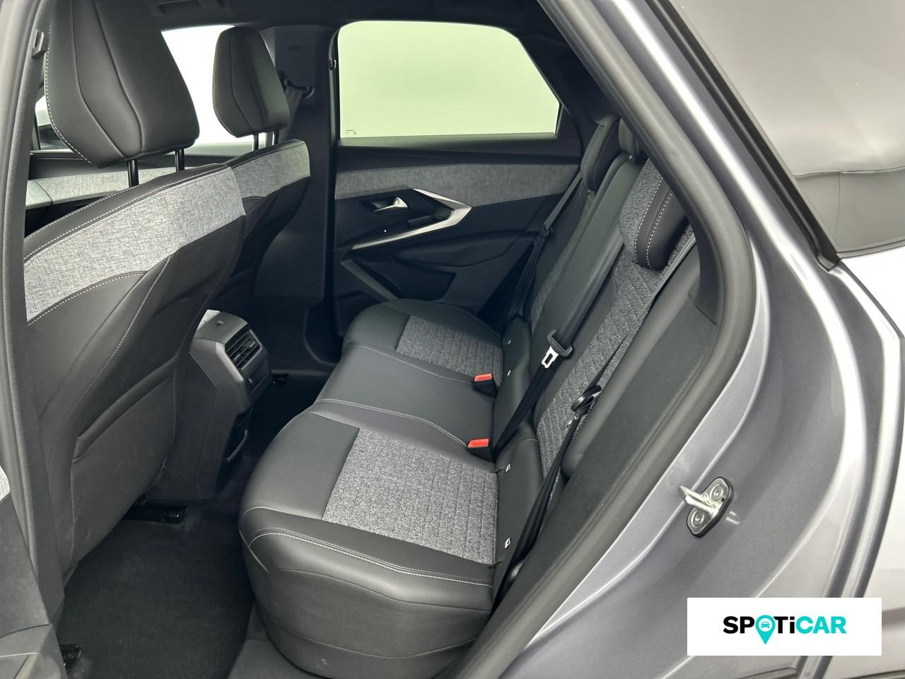 Peugeot 3008 electrique 210 ch 73 kwh allure — photo 12
