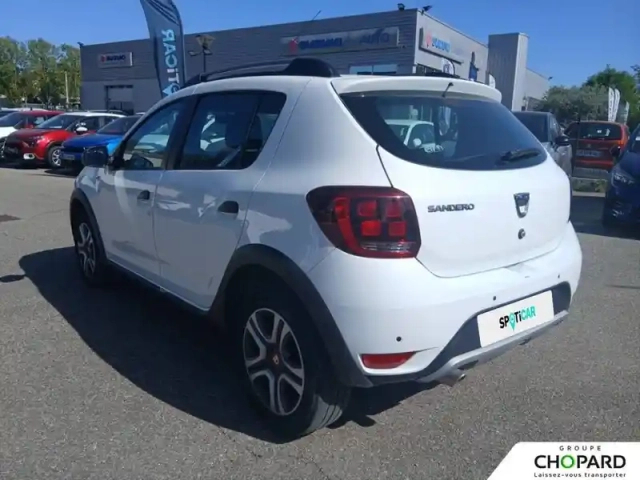 Dacia Sandero blue dci 95 — photo 32