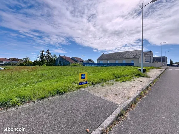 Terrain 1121 m² SPOY