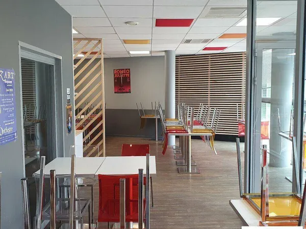 Bureau 5032 m²